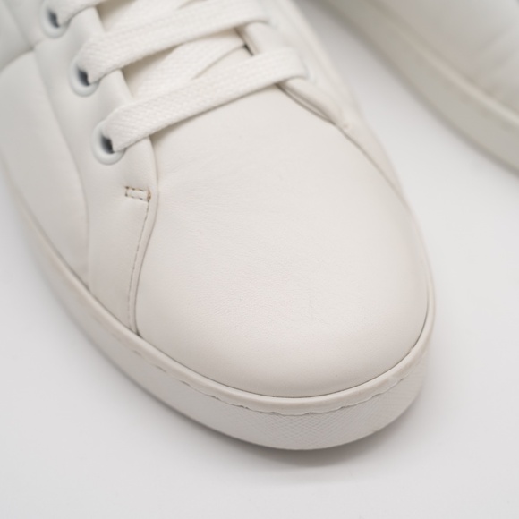 size 40eu 10 US Prada Triangle Logo Padded Sneakers White Leather Triangle - Picture 7 of 15